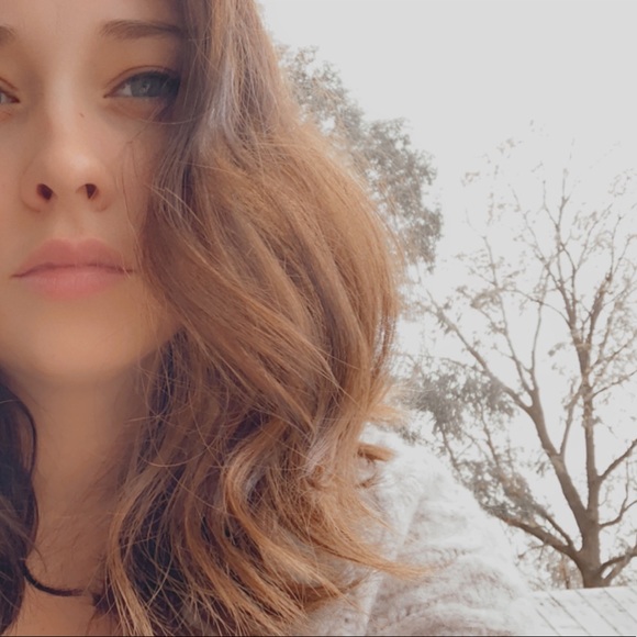 Meet your Posher, Jenna - Picture 1 of 1